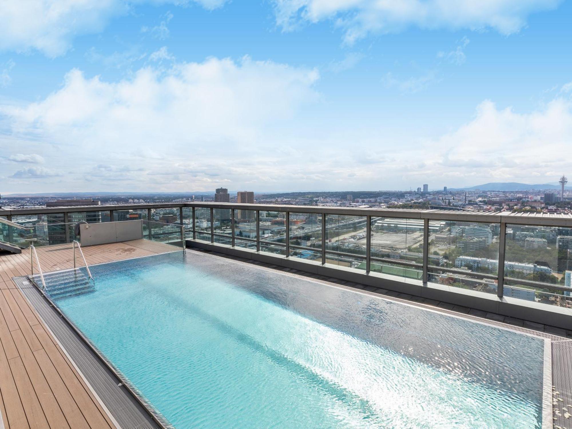 Sky9 Apartments District 3 Wina Bagian luar foto